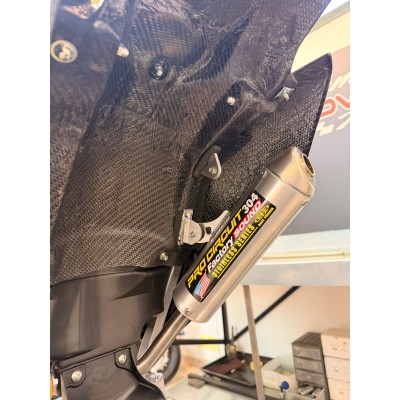 YAMAHA YZ 125 LIMITED 1/10 CARBON EDITION BY ARAB GT