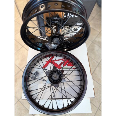 KIT RUOTE SUPERMOTARD...